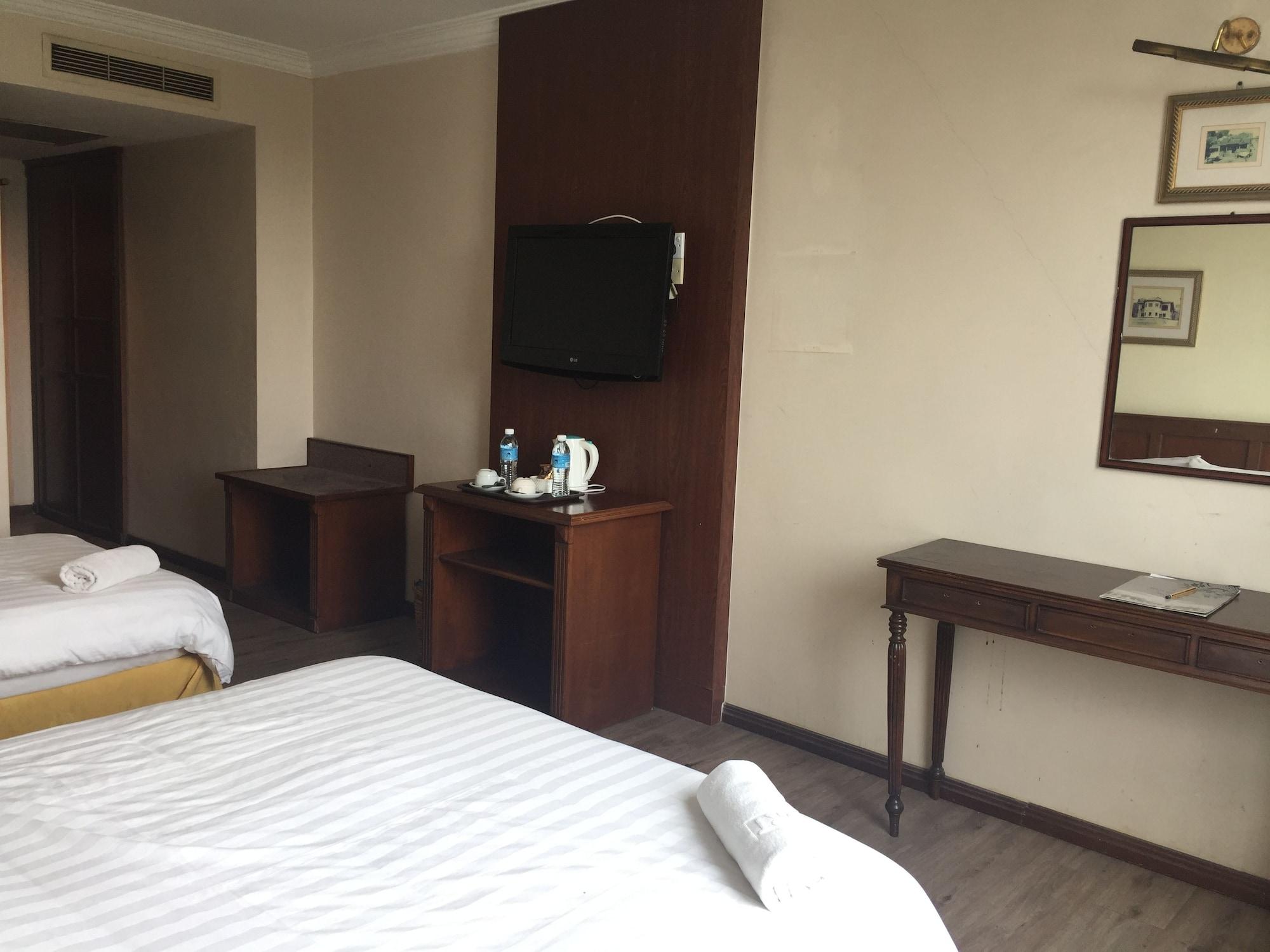Regal Court Hotel קוצ'ינג מראה חיצוני תמונה