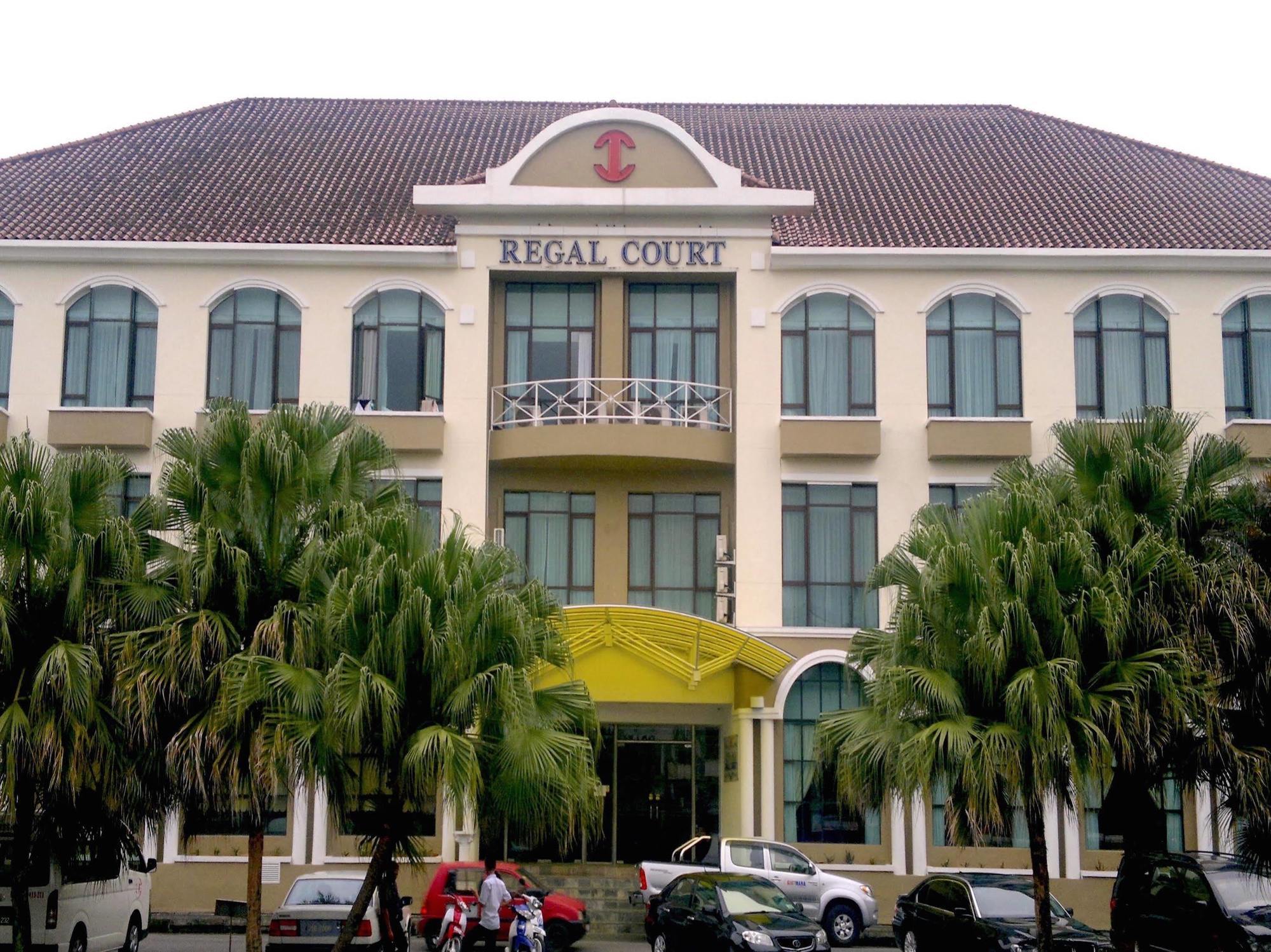 Regal Court Hotel קוצ'ינג מראה חיצוני תמונה